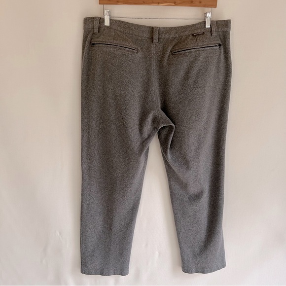 Exofficio~Men’s Gray Cotton Blend Comfort Straight Leg Pants in 40 x 30 - Picture 6 of 10